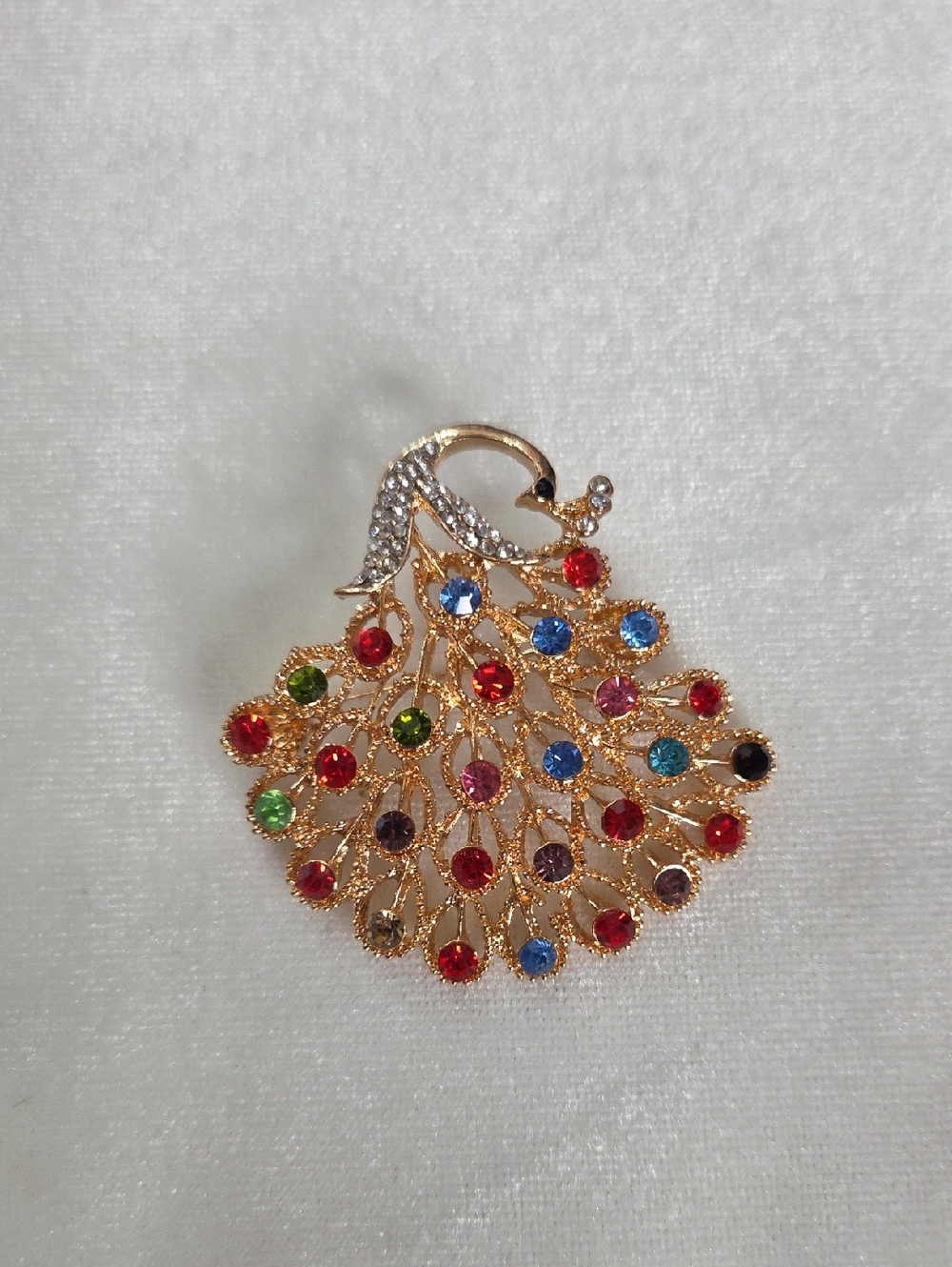 Colorful Peacock Rhinestone Brooch Retro Style Pin Gold Tone Sparkling Elegant